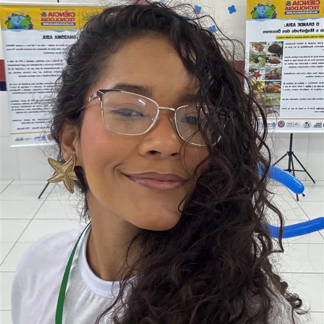 Maria Clara Araújo Melo